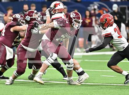 Thumbnail 2 in Dripping Springs vs Harlingen (UIL 6A Regional Quarterfinals) photogallery.