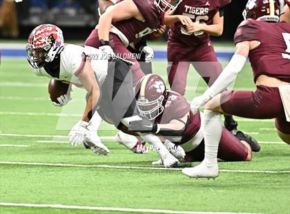 Thumbnail 3 in Dripping Springs vs Harlingen (UIL 6A Regional Quarterfinals) photogallery.