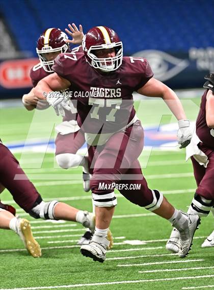 Thumbnail 2 in Dripping Springs vs Harlingen (UIL 6A Regional Quarterfinals) photogallery.