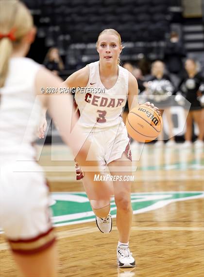 Thumbnail 1 in Green Canyon vs. Cedar (UHSAA 4A Quarterfinals) photogallery.