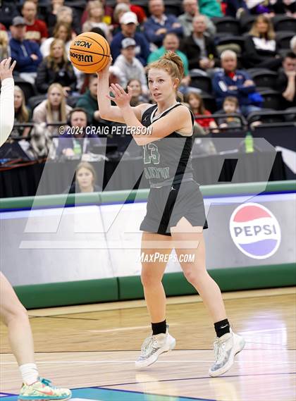 Thumbnail 1 in Green Canyon vs. Cedar (UHSAA 4A Quarterfinals) photogallery.