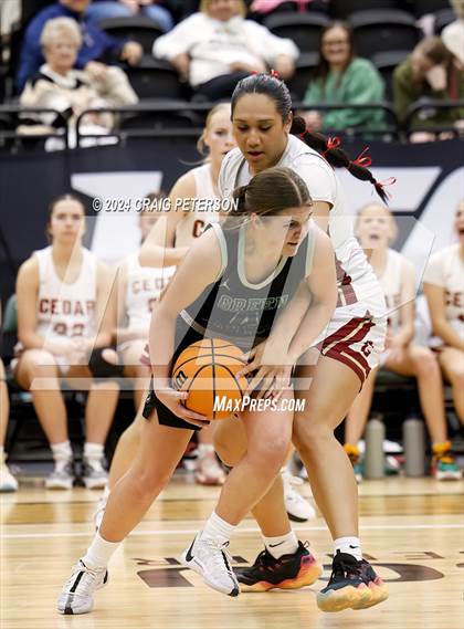 Thumbnail 1 in Green Canyon vs. Cedar (UHSAA 4A Quarterfinals) photogallery.
