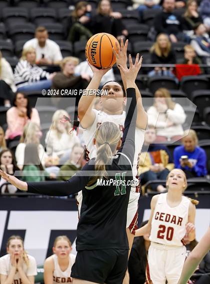 Thumbnail 3 in Green Canyon vs. Cedar (UHSAA 4A Quarterfinals) photogallery.