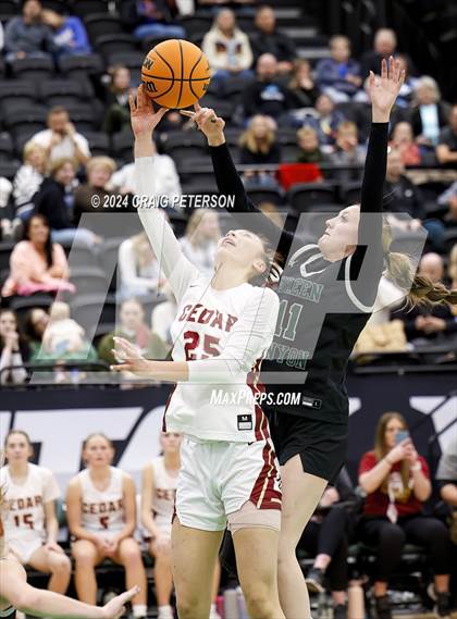 Thumbnail 1 in Green Canyon vs. Cedar (UHSAA 4A Quarterfinals) photogallery.