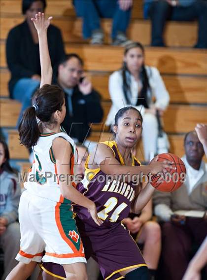 Thumbnail 3 in Arlington @ Poly (Lady Bears Holiday Classic) photogallery.