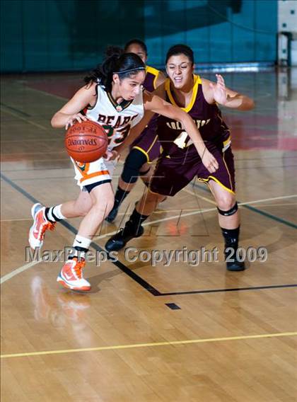 Thumbnail 3 in Arlington @ Poly (Lady Bears Holiday Classic) photogallery.