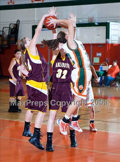 Thumbnail 3 in Arlington @ Poly (Lady Bears Holiday Classic) photogallery.