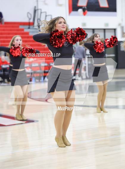 Thumbnail 2 in Alta "Hawkettes" photogallery.