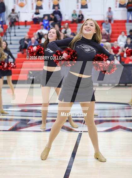 Thumbnail 2 in Alta "Hawkettes" photogallery.