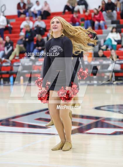 Thumbnail 1 in Alta "Hawkettes" photogallery.