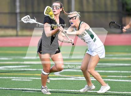 Thumbnail 2 in Cardinal Gibbons vs. Topsail (4A East Regional Final) photogallery.
