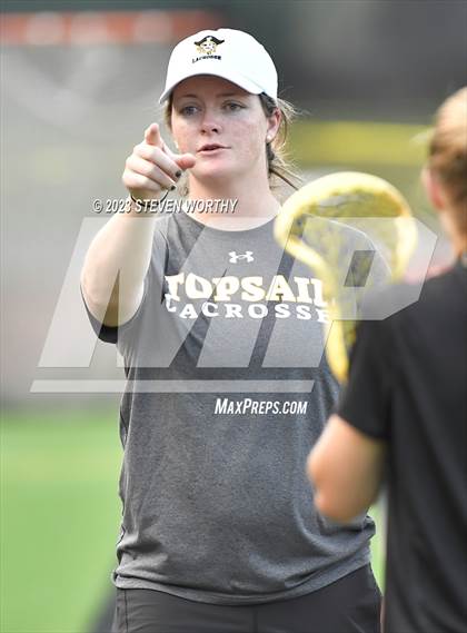 Thumbnail 3 in Cardinal Gibbons vs. Topsail (4A East Regional Final) photogallery.