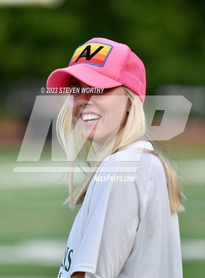 Thumbnail 1 in Cardinal Gibbons vs. Topsail (4A East Regional Final) photogallery.