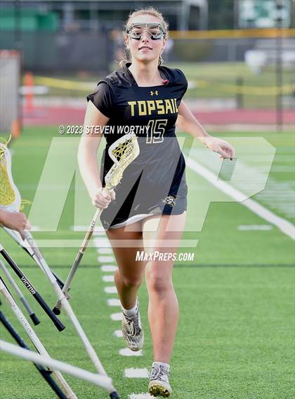 Thumbnail 2 in Cardinal Gibbons vs. Topsail (4A East Regional Final) photogallery.