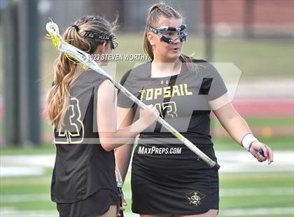 Thumbnail 2 in Cardinal Gibbons vs. Topsail (4A East Regional Final) photogallery.