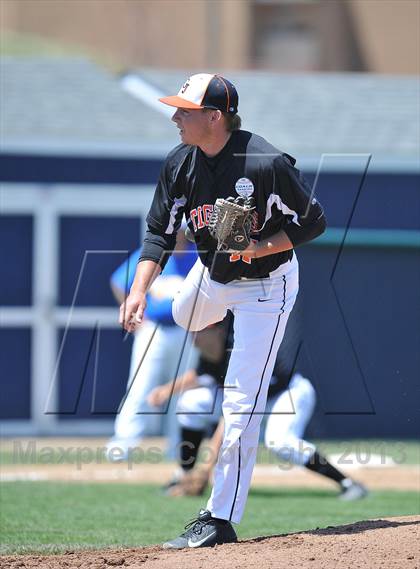 Thumbnail 1 in Fossil Ridge @ ThunderRidge (CHSAA 5A District 8) photogallery.