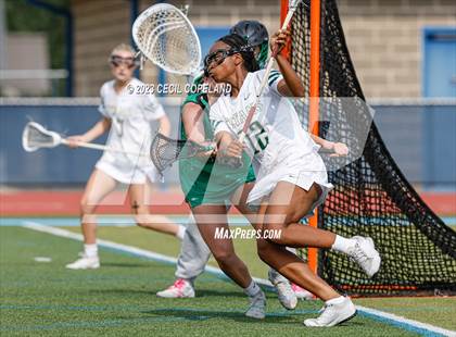 Thumbnail 2 in Blessed Trinity vs. Roswell (GHSA 5A-6A Championship) photogallery.