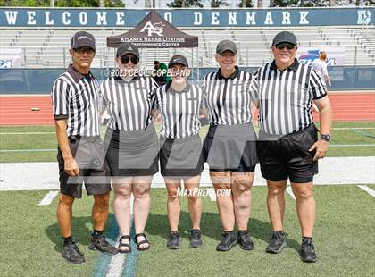 Thumbnail 3 in Blessed Trinity vs. Roswell (GHSA 5A-6A Championship) photogallery.