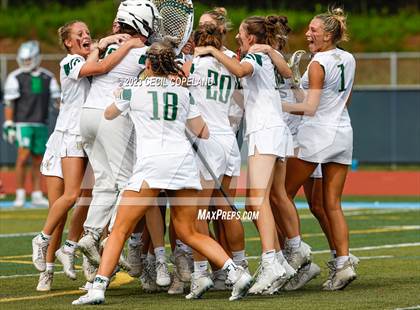 Thumbnail 3 in Blessed Trinity vs. Roswell (GHSA 5A-6A Championship) photogallery.