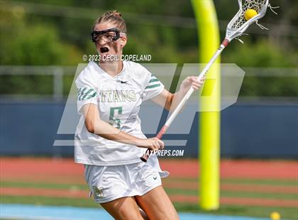 Thumbnail 2 in Blessed Trinity vs. Roswell (GHSA 5A-6A Championship) photogallery.