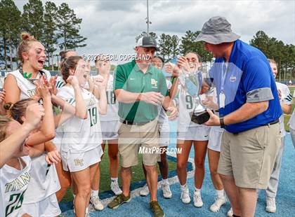 Thumbnail 2 in Blessed Trinity vs. Roswell (GHSA 5A-6A Championship) photogallery.