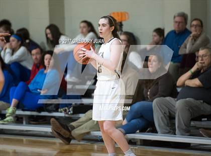 Thumbnail 3 in Archbishop Hannan vs. Mt. Carmel (All State Sugar Bowl Classic) photogallery.