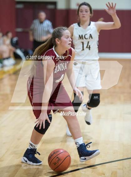 Thumbnail 2 in Archbishop Hannan vs. Mt. Carmel (All State Sugar Bowl Classic) photogallery.