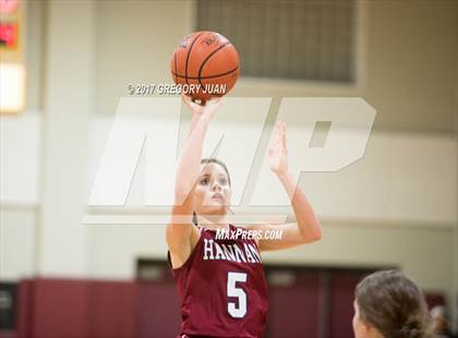 Thumbnail 1 in Archbishop Hannan vs. Mt. Carmel (All State Sugar Bowl Classic) photogallery.