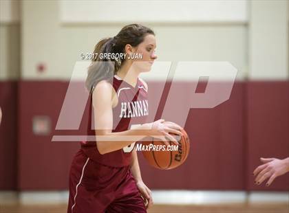 Thumbnail 2 in Archbishop Hannan vs. Mt. Carmel (All State Sugar Bowl Classic) photogallery.
