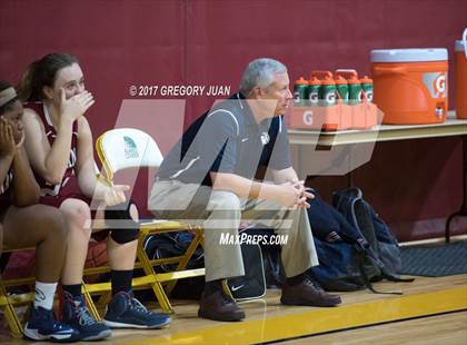 Thumbnail 2 in Archbishop Hannan vs. Mt. Carmel (All State Sugar Bowl Classic) photogallery.