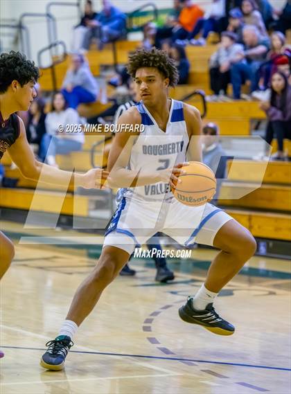 Thumbnail 2 in Dougherty Valley vs Oxnard (Santa Barbara Holiday Classic) photogallery.