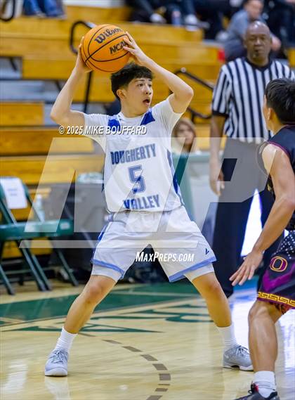 Thumbnail 2 in Dougherty Valley vs Oxnard (Santa Barbara Holiday Classic) photogallery.