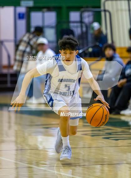 Thumbnail 3 in Dougherty Valley vs Oxnard (Santa Barbara Holiday Classic) photogallery.
