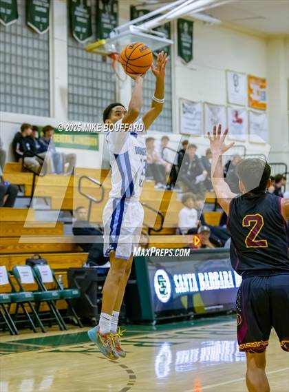 Thumbnail 2 in Dougherty Valley vs Oxnard (Santa Barbara Holiday Classic) photogallery.