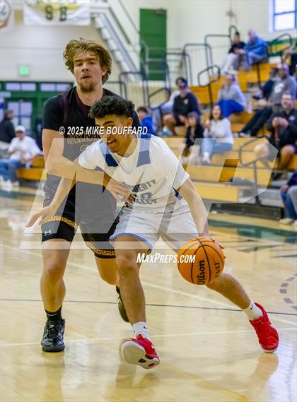 Thumbnail 2 in Dougherty Valley vs Oxnard (Santa Barbara Holiday Classic) photogallery.