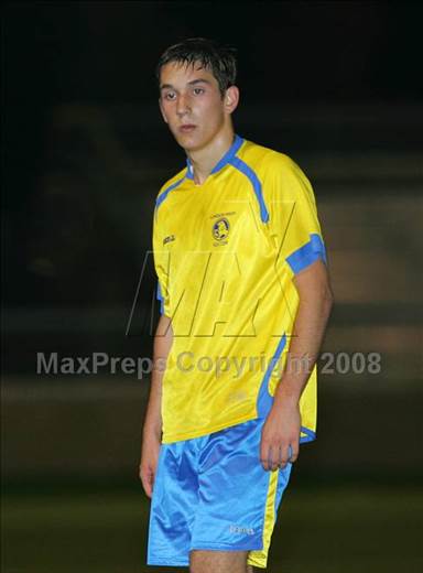 null - Photo 01
