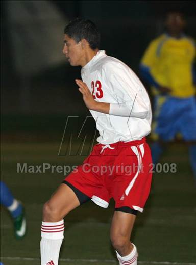 null - Photo 01