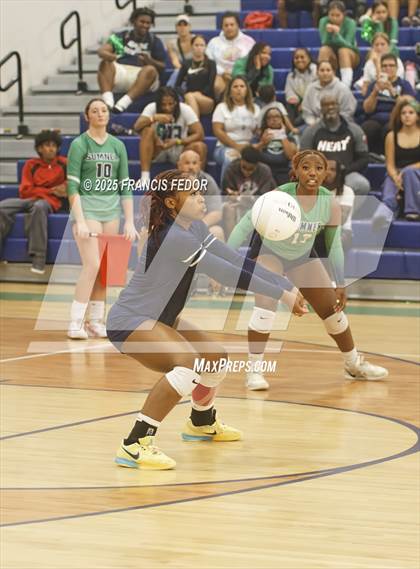 Thumbnail 2 in Durant @ Sumner photogallery.