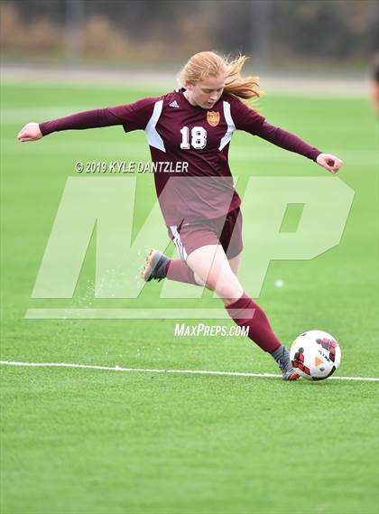 Thumbnail 3 in Liberty vs Round Rock (National Elite Prep Showcase) photogallery.