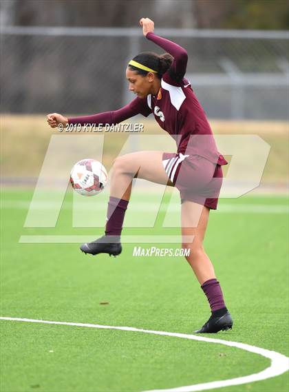 Thumbnail 3 in Liberty vs Round Rock (National Elite Prep Showcase) photogallery.
