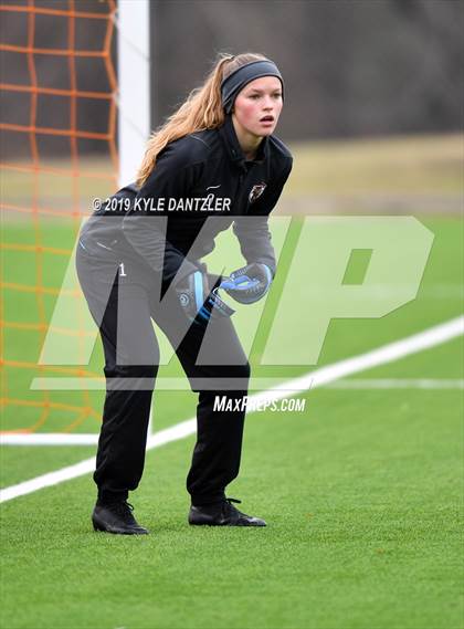 Thumbnail 1 in Liberty vs Round Rock (National Elite Prep Showcase) photogallery.