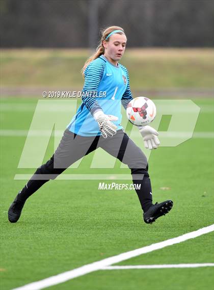 Thumbnail 3 in Liberty vs Round Rock (National Elite Prep Showcase) photogallery.