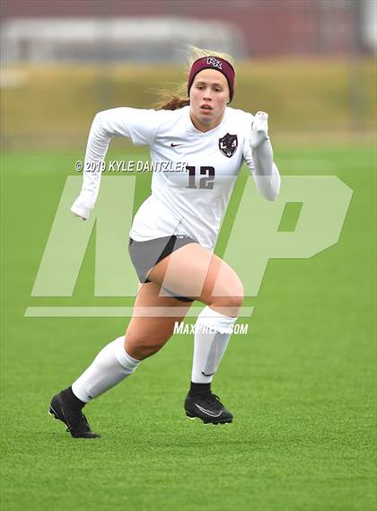 Thumbnail 1 in Liberty vs Round Rock (National Elite Prep Showcase) photogallery.