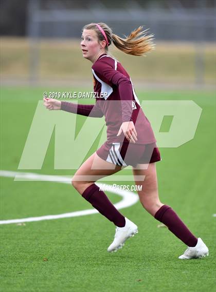 Thumbnail 3 in Liberty vs Round Rock (National Elite Prep Showcase) photogallery.