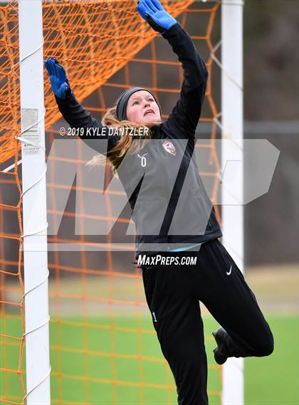 Thumbnail 2 in Liberty vs Round Rock (National Elite Prep Showcase) photogallery.