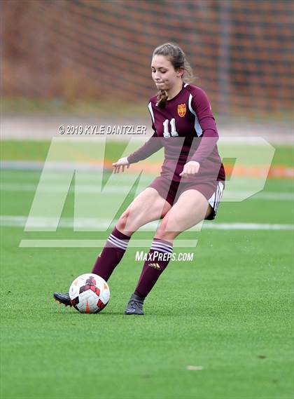 Thumbnail 2 in Liberty vs Round Rock (National Elite Prep Showcase) photogallery.