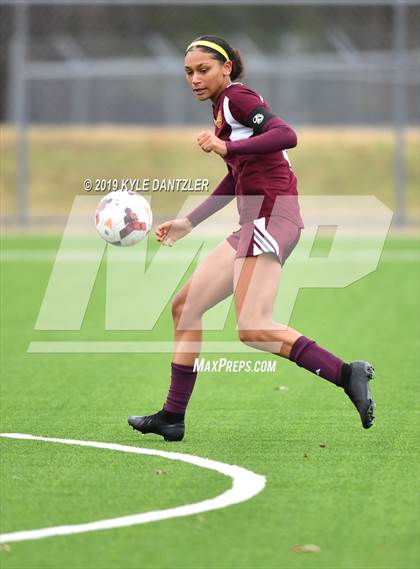 Thumbnail 2 in Liberty vs Round Rock (National Elite Prep Showcase) photogallery.