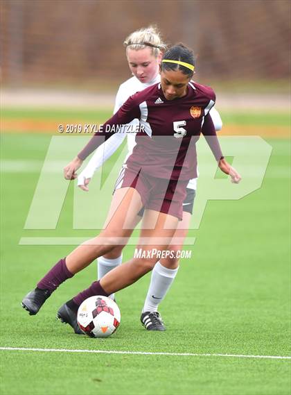 Thumbnail 3 in Liberty vs Round Rock (National Elite Prep Showcase) photogallery.