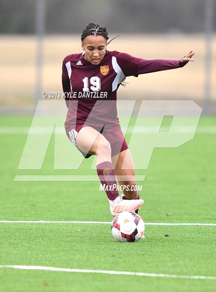 Thumbnail 2 in Liberty vs Round Rock (National Elite Prep Showcase) photogallery.