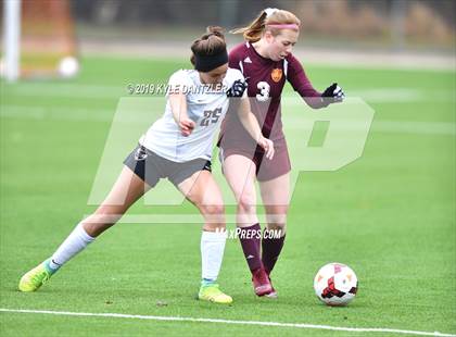 Thumbnail 1 in Liberty vs Round Rock (National Elite Prep Showcase) photogallery.
